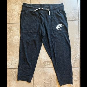 Nike Vintage Crop Sweatpants Size Medium